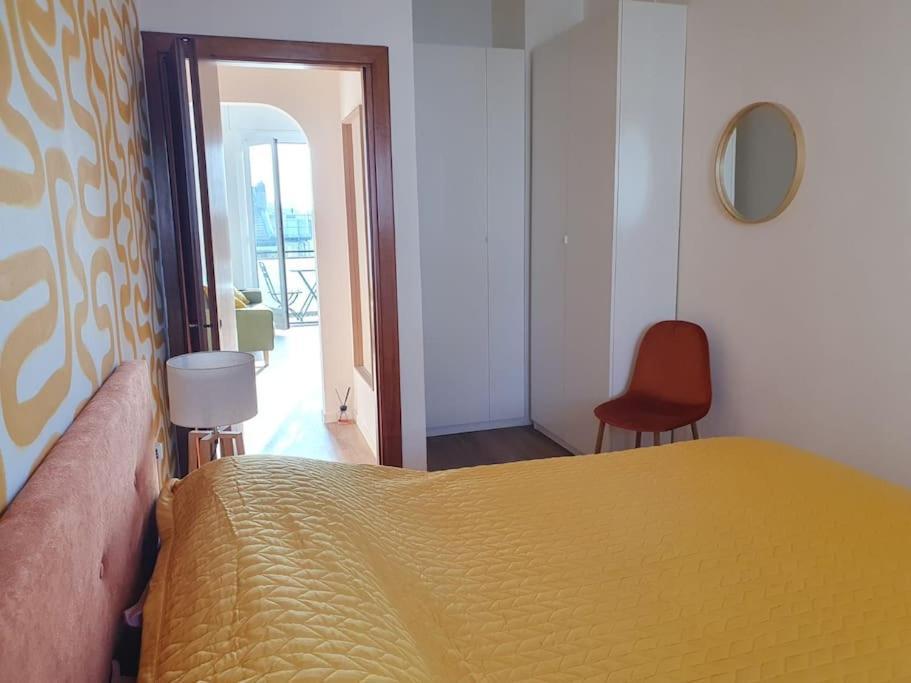 Apartamento Sunhouse - Nuovo Accogliente Bilocale Milán Exterior foto
