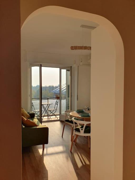 Apartamento Sunhouse - Nuovo Accogliente Bilocale Milán Exterior foto